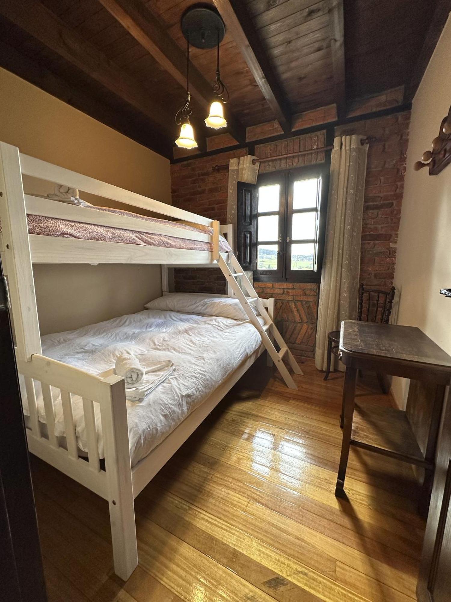 Apartamentos La Gloria Сантильяна-дель-Мар Номер фото